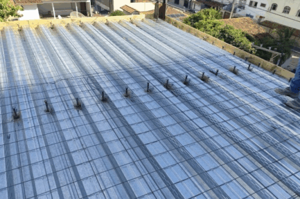 Estrutura pronta para receber concreto